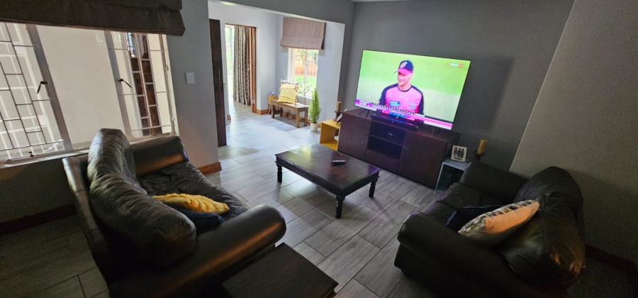 To Let 3 Bedroom Property for Rent in Cashan North West